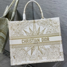 Christian Dior Shopping Bags